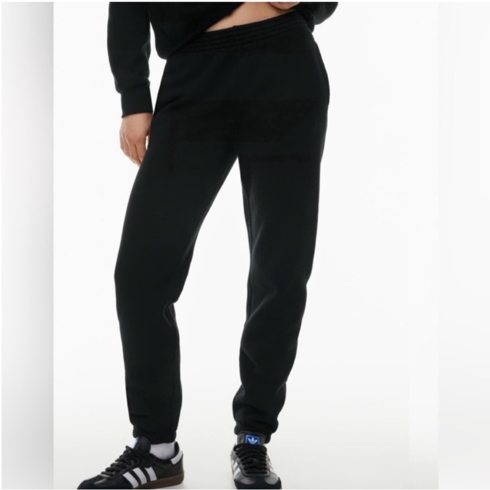 Aritzia TNA® Sweatfleece Cozy Fleece Sweatpants Perfect Fit